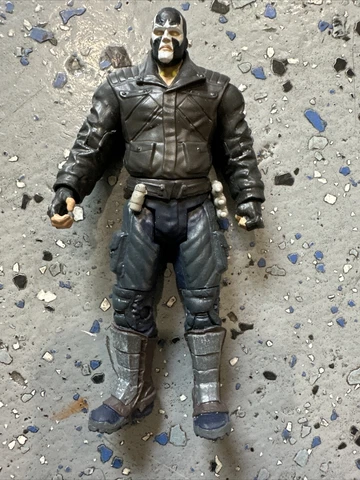 2013 Mattel DC Comics Multiverse Arkham Origins Bane 4” Figure Batman Cover