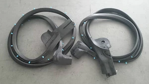1990-1996 Corvette Door Weather strip PAIR NEW - Picture 1 of 6