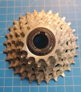 Vintage SunTour New Winner 13 - 28T Freewheel 6 Speed MTB ATB 1980s Touring Road - Picture 1 of 3