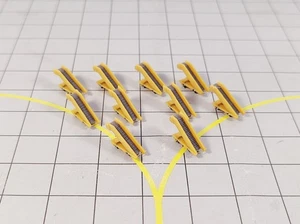 10x DHL Yellow Narrowbody AIRCRAFT STAIRS Airport GSE Vehicle Models 1:400 Scale - Picture 1 of 5