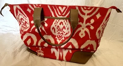 Stella & Dot Large Expandable Weekender Travel Bag Red & White Beach Bag - Image 1 of 4