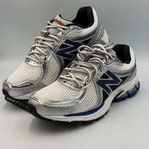 New Balance 860V2 Sneaker UK 9,5 weiß/silber/blau/schwarz - Bild 1 von 11