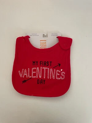 My First Valentine's Day Red Water Resistant Teething Bib - Изображение 1 из 3