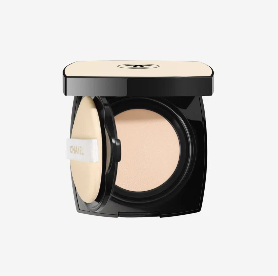 Chanel Les Beige Healthy Glow Gel Touch Cushion Foundation SPF40 - Image 1 of 1
