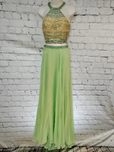 W227 BLUSH PROM LIME GREEN SZ 0 2PC PROM FORMAL PROM BLACK TIE DRESS GOWN - Picture 1 of 9