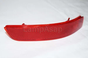 Rear Side Marker Reflector Light Lamp Passenger Side Fit 2013-2018 ES300h GS450h - Picture 1 of 2