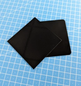 Piastra alluminio anodizzato nero - Dimensioni personalizzate, incisione, fori e angolo arrotondato - Foto 1 di 2