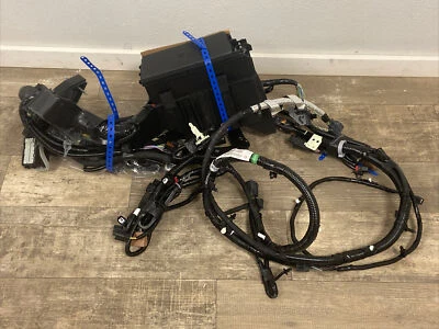 Chicote de fios Ford OEM 2017 Explorer 3.5L-V6 HB5Z14290AE - Imagem 1 de 4