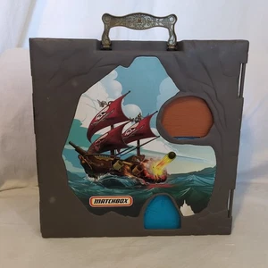 Matchbox 360° Pirate Pop Up Pirate Play Set Ship No Figures Cars - Picture 1 of 16