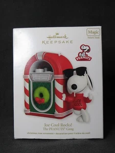Hallmark Keepsake Ornament 2010 Magic The Peanuts Gang Joe Cool Rocks Christmas! - Picture 1 of 3