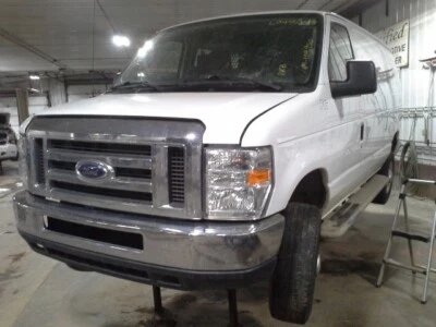 Used Right Door Mirror fits: 2013 Ford E250 VAN Power sail mounted pedestal spot - Image 1 of 4