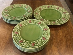 Bordallo Pinheiro Christmas Holly Berry Majolica Plates Set Of 9 - Picture 1 of 5