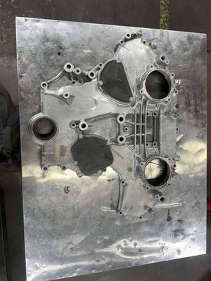 Cubierta de distribución del motor delantero Nissan 350Z 2007-2009 OEM Av-Up Foto 1 de 2