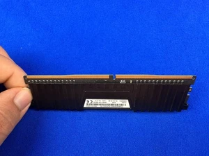 Corsair 8GB DDR4-2400 RAM – CMK8GX4M1A2400C16 – Vengeance LPX, Tested, Heatsink - Picture 1 of 6
