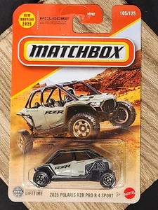 Matchbox 2025 Polaris RZR PRO R 4 SPORT, alto rendimiento, lado a lado #105/125 - Imagen 1 de 4