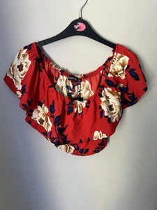 Woman’s Red Floral Off The Shoulder/crop Top. Boohoo. size 10. New - Picture 1 of 4