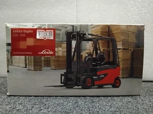 1/25 Conrad Electric Counterbalanced Truck E20-E50 Linde B5* - Picture 1 of 6