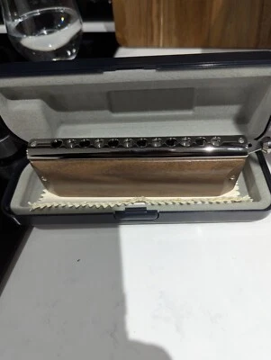 SUZUKI G-48W Gregoire Series Wooden cover 12 holes 48 sounds Chromatic Harmonica - Image 1 of 4