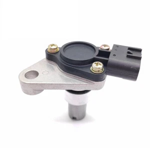 83181-28010 Speed Sensor for TOYOTA HIACEKDH2 ##, LH2 ##, TRH2 ## 2005 / 01-2014 - Picture 1 of 7