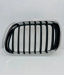 Front Car Grille Right BM5142AR - Picture 1 of 4