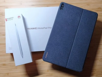 Huawei MatePad Pro 10.8 (2021) + Keyboard + M-Pencil 2nd Gen, 8GB/256GB, WiFi - Bild 1 von 4