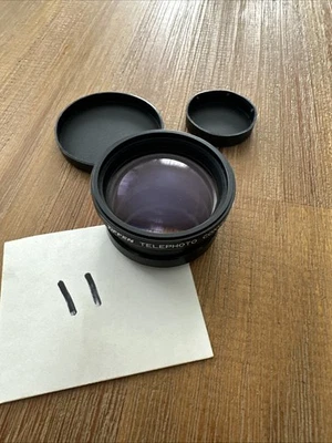 Convertidor de teleobjetivo Tiffen 2,0 x 37 mm con estuche de cuero con filtro Tiffen + 10 Foto 1 de 4