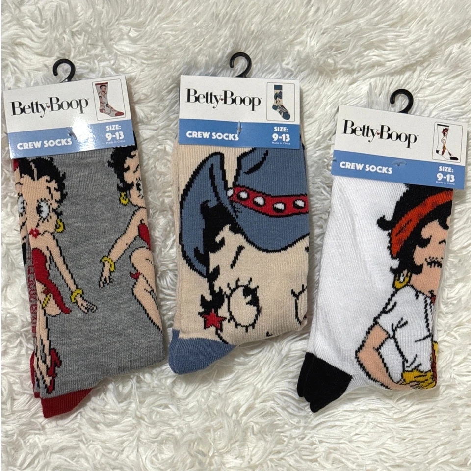 NUEVO Paquete de 3 pares de calcetines Betty Boop Crew personajes retro gráficos cómics novedad Foto 1 de 4