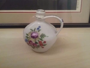 HEREND, Bouquet of Flowers, JUG VASE 3.5", HANDPAINTED PORCELAIN - Picture 1 of 5