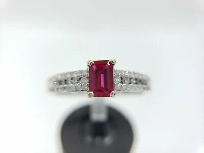 Помолвочное кольцо из белого золота 14 карат с турмалином огранки красный изумруд 1,25 - Изображение 1 из 4