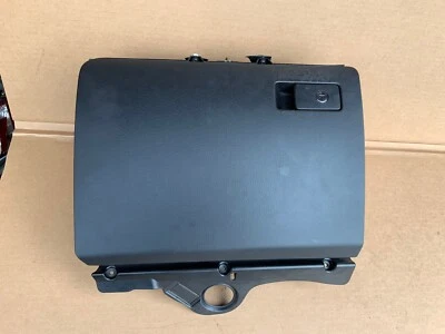 2008 vw Passat B6 перчаточный ящик  - Изображение 1 из 4