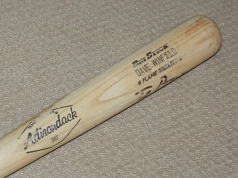 Dave Winfield Game Used Signed Bat San Diego Padres Yankees Twins HOF Cover
