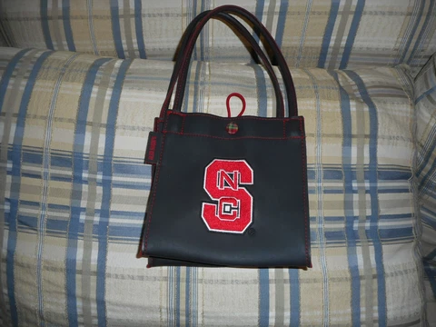 NC State Wolfpack gray purse- DSCN1872 Cover