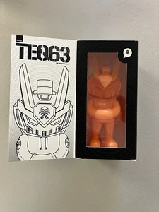 Quiccs X Martian Toys Agente Naranja GID 6” TEQ63 NUEVO EN CAJA - Imagen 1 de 6