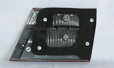 Conjunto de luces traseras TYC 17-5234-00 para Honda Odyssey 05-07 Foto 1 de 4