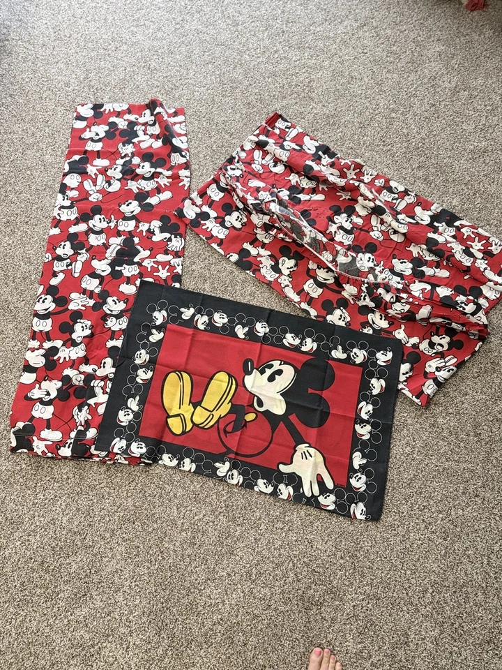 Vintage Mickey Mouse Disney Twin Sheet Set Black/Red Fitted Flat Pillow Cases - Image 1 of 4