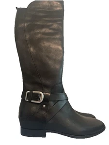 BELLE SIGERSON MORRISON Women’s FLAT PIECED BOOTS BLACK LEATHER PULL ON 8.5 - Picture 1 of 16
