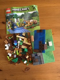 LEGO Minecraft The Farm Set 21114 Retired Product