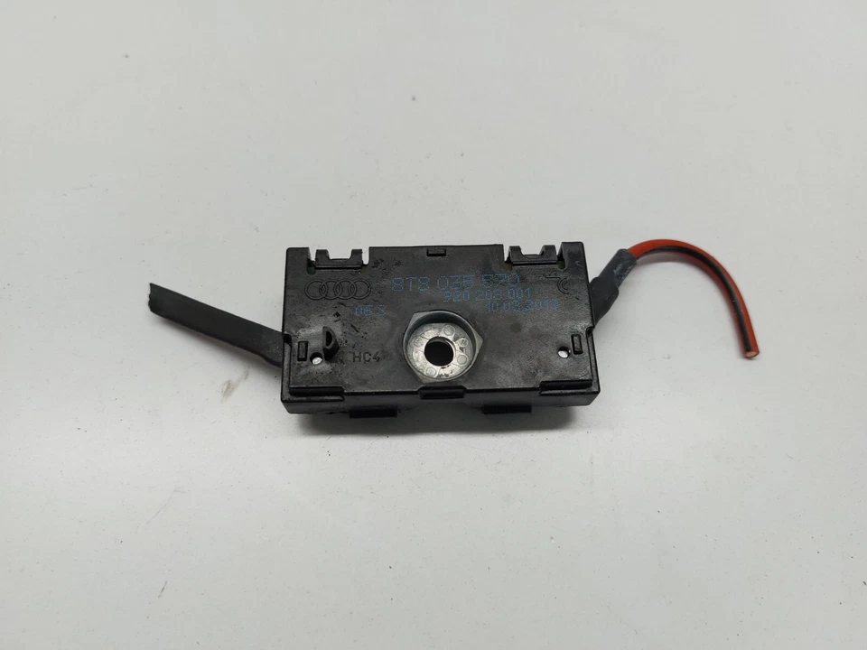 AUDI A6 C7 AERIAL DISTURBANCE SUPPRESSOR 8T8035570 2013 - image 1 of 4