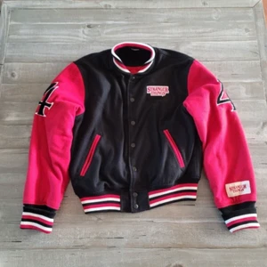 Pacsun Stranger Things Hawkins Varsity Letterman Jacket Size Medium Red Black - Picture 1 of 14