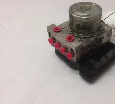 Nissan Rogue 2011 tracción delantera ABS conjunto de bomba de freno antibloqueo  Foto 1 de 3