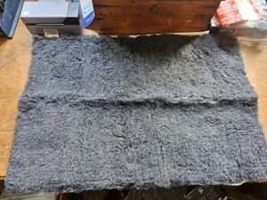 Vetfleece Bed Grey Vet Bedding WHELPING DOG PUPPY PRO DRY 51 x 75cm NEW - Picture 1 of 2