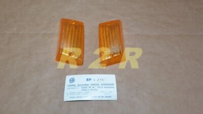 PLASTICHE FRECCE GEMME POSTERIORI Vespa PK 80 - 125 automatica - P 125 ets - Immagine 1 di 3