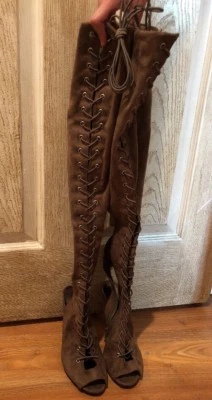 全新 女式 Breckelle 角斗士高跟鞋,过膝,棕色,尺寸 6.5,鞋带 — 第 1/4 张图片