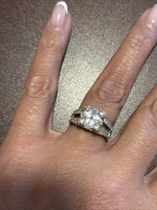 Anillo de plata de ley 925 para mujer con pedrería talla 6 - Imagen 1 de 2