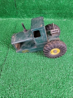 VINTAGE 1950'S NYLINT TOYS R.G. LE TOURNEAU, INC. HEAVY EQUIPMENT HAULER TRACTOR - Image 1 of 4