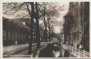 Niederlande Delft Oude Delft met Prinsenhof Vintage RPPC B107 - Bild 1 von 2