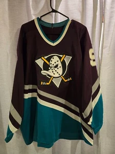 Vintage CCM Paul Kariya Anaheim Mighty Ducks 9 Jersey Heat Pressed Name & Number - Picture 1 of 4
