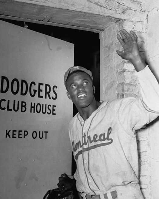 1947 Brooklyn Dodgers JACKIE ROBINSON 16x20 Photo Breaking Color Barrier Poster - Image 1 of 1