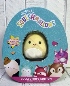 Squishmallows Exclusive Micromallow Plüsch & Emaille Pin Collector’s Edition 2021 - Bild 1 von 7