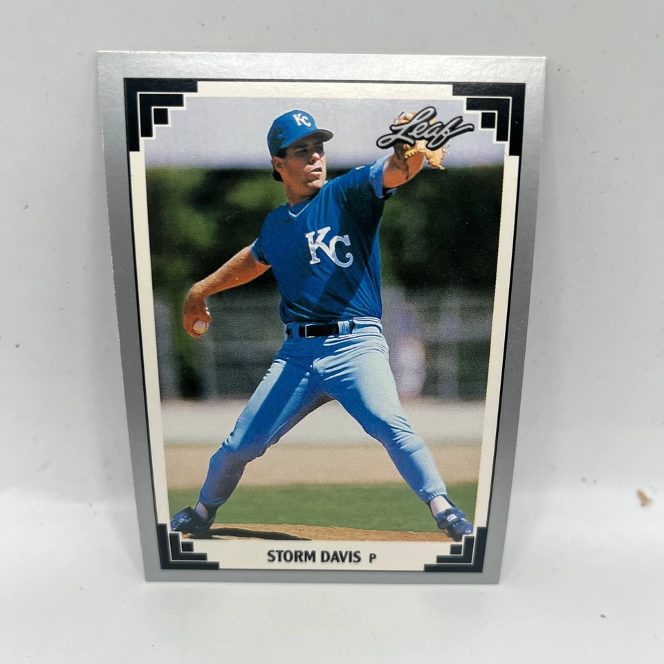 Storm Davis Kansas City Royals 1991 Leaf Baseball Card #161 - Image 1 of 2